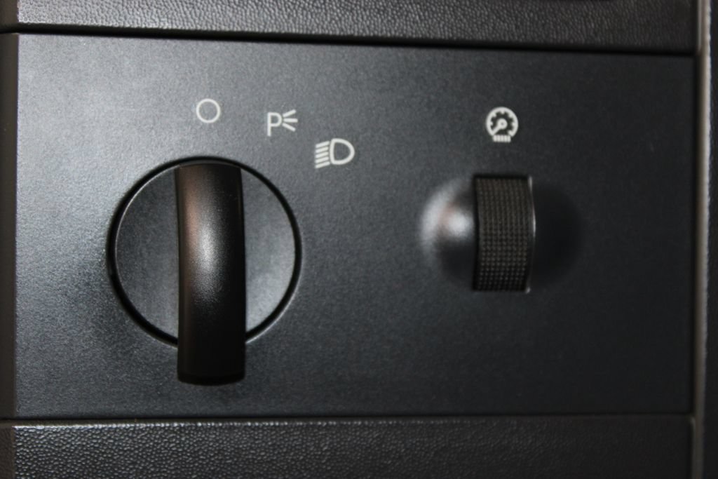 Used 2006 Ford F350 XL RWD image 28