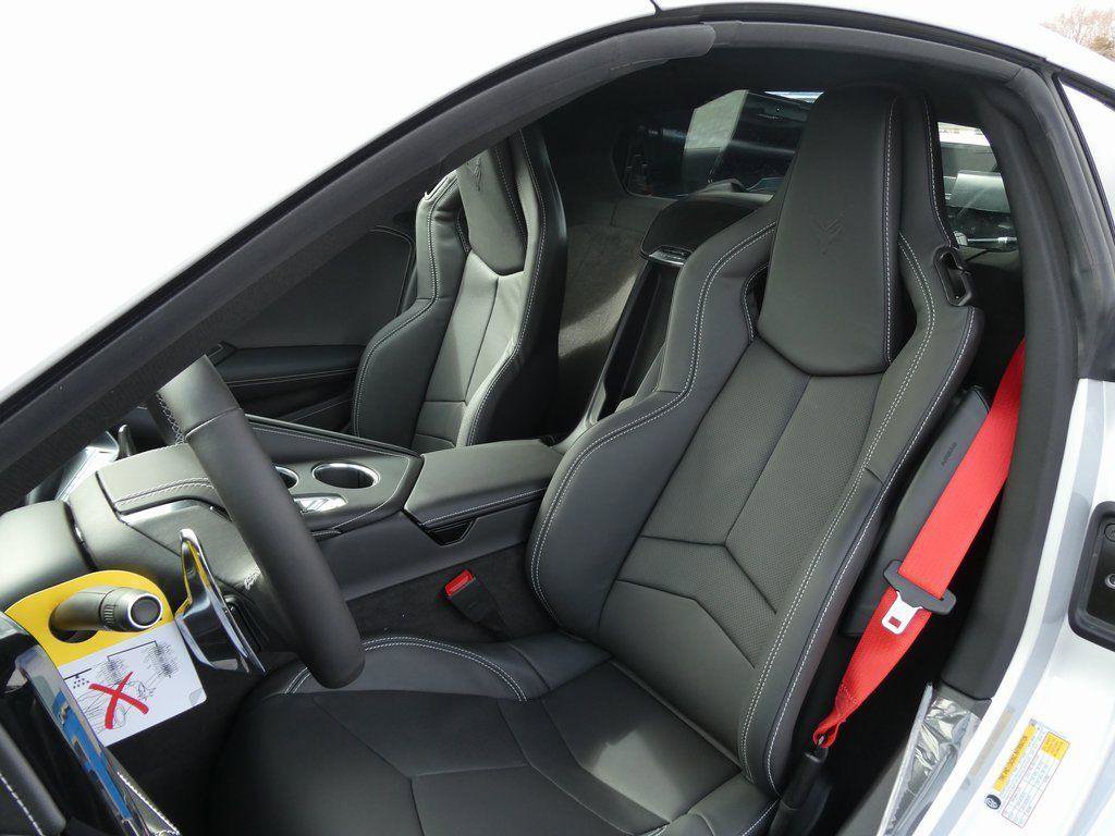 New 2026 Chevrolet Corvette Stingray Coupe w/ Battery Protection Package image 19