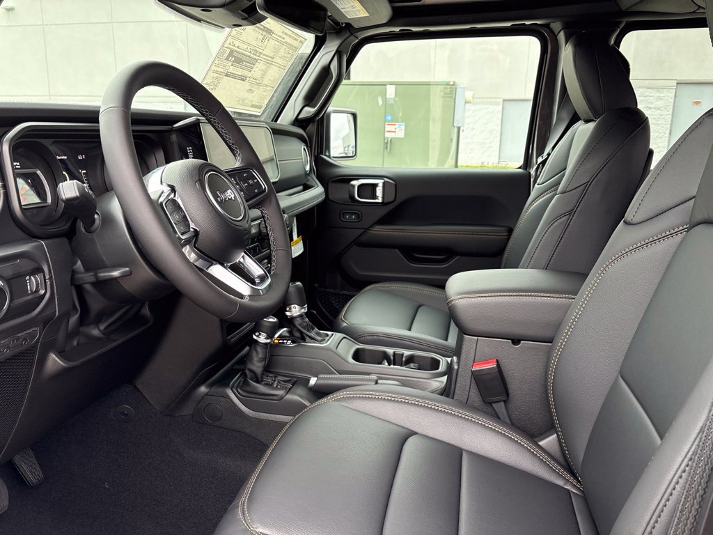 New 2027 Jeep Wrangler Unlimited Sahara AWD/4WD image 8
