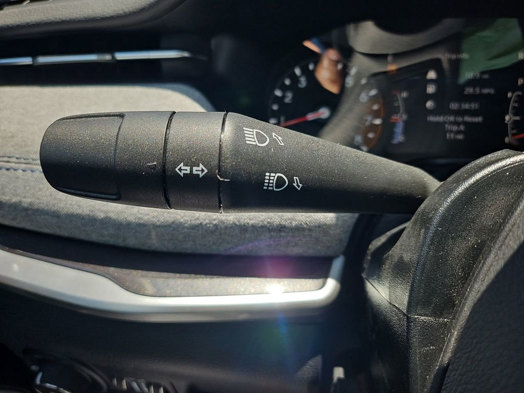 New 2025 Jeep Compass Latitude image 27