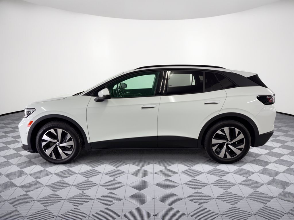 Used 2024 Volkswagen ID.4 2WD image 2