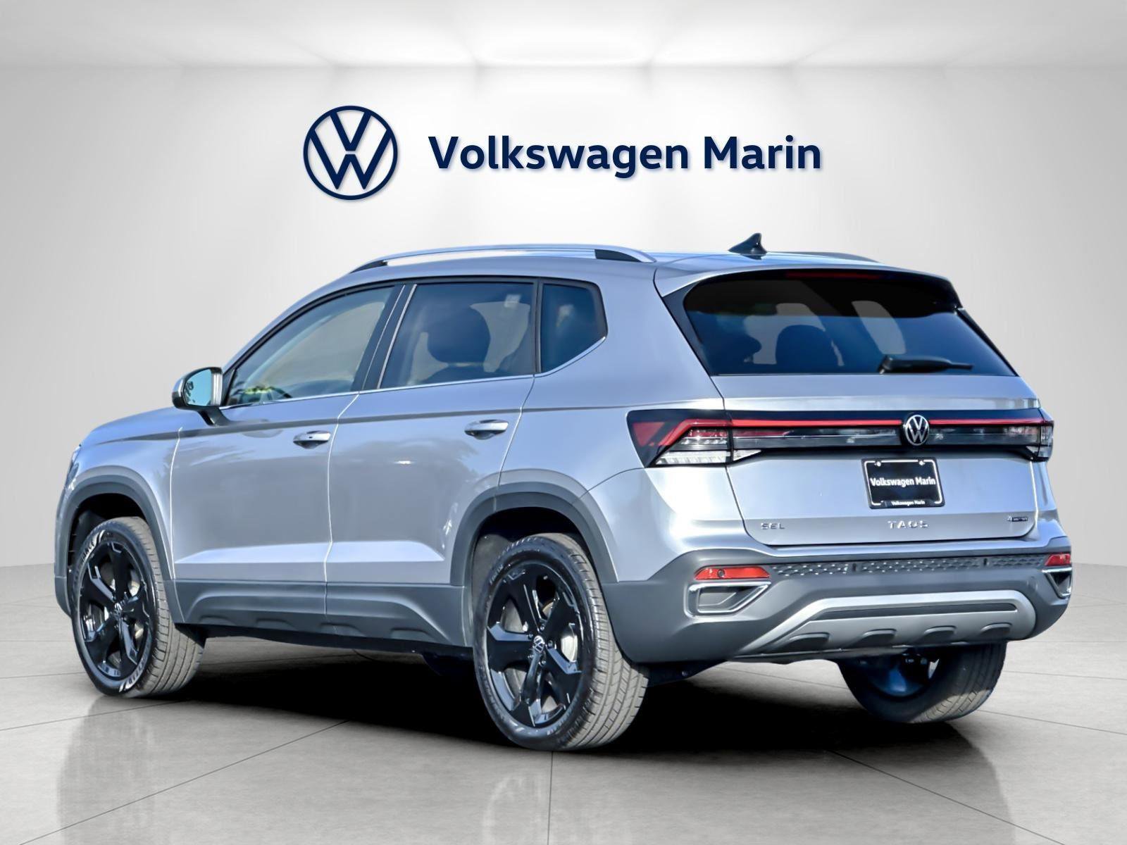 New 2026 Volkswagen Taos SEL image 3