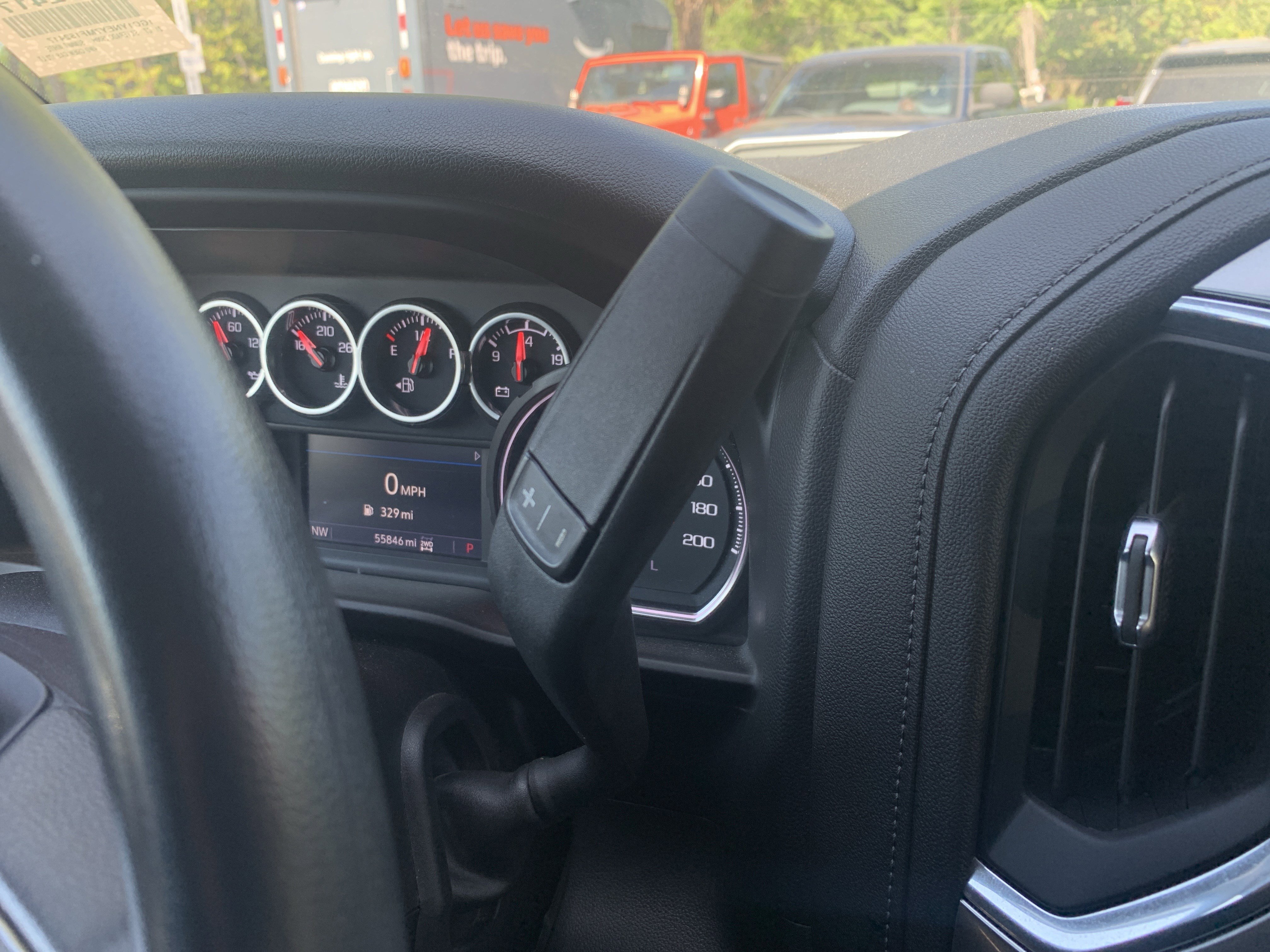 Used 2021 Chevrolet Silverado 2500 LT image 24