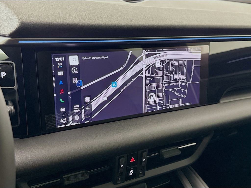 New 2026 Porsche Macan Electric image 19