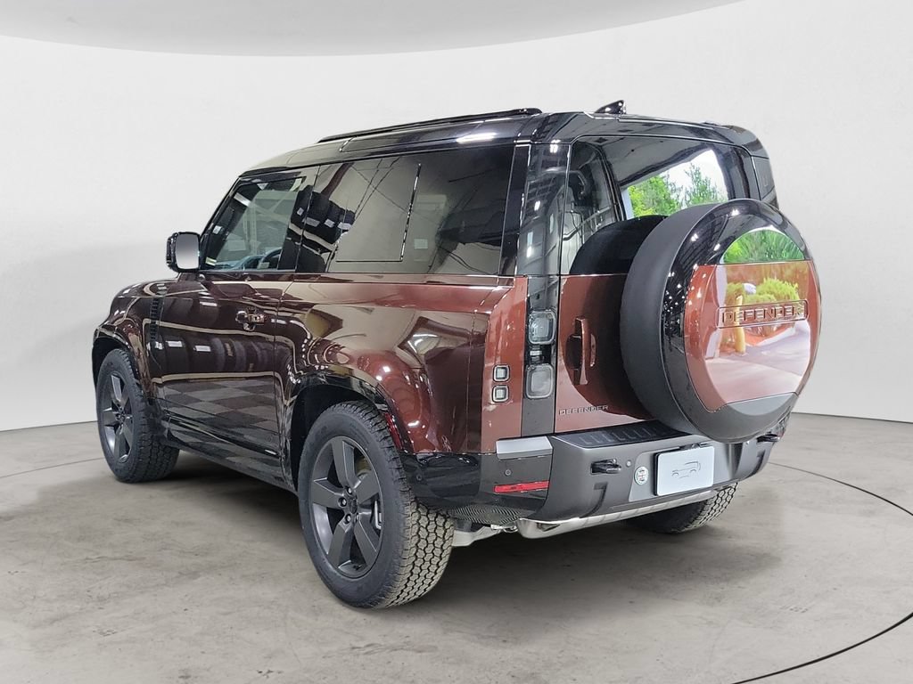 New 2026 Land Rover Defender 90 X-Dynamic SE AWD/4WD image 3