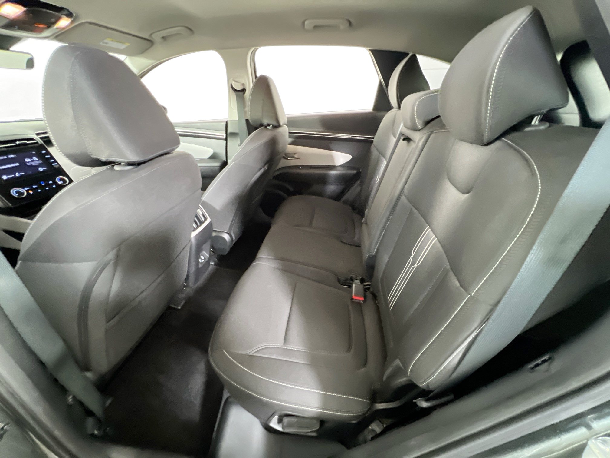 Used 2023 Hyundai Tucson SEL AWD/4WD image 23