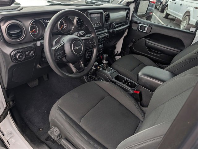 Used 2022 Jeep Wrangler Sport image 9