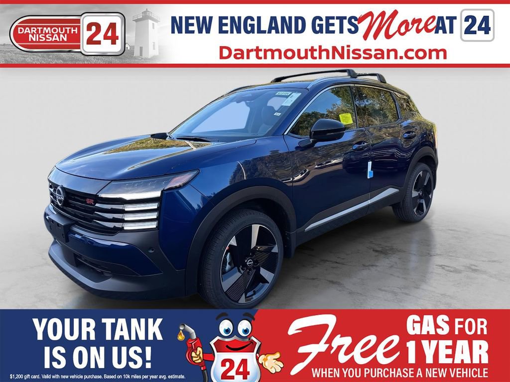New 2026 Nissan Kicks SR w/ Cold Weather Package