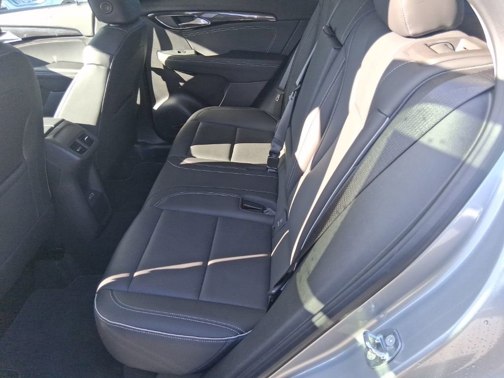 Used 2022 Buick Encore GX Essence w/ Safety Package II image 19