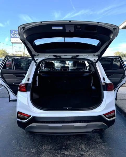 Used 2019 Hyundai Santa Fe FWD image 14