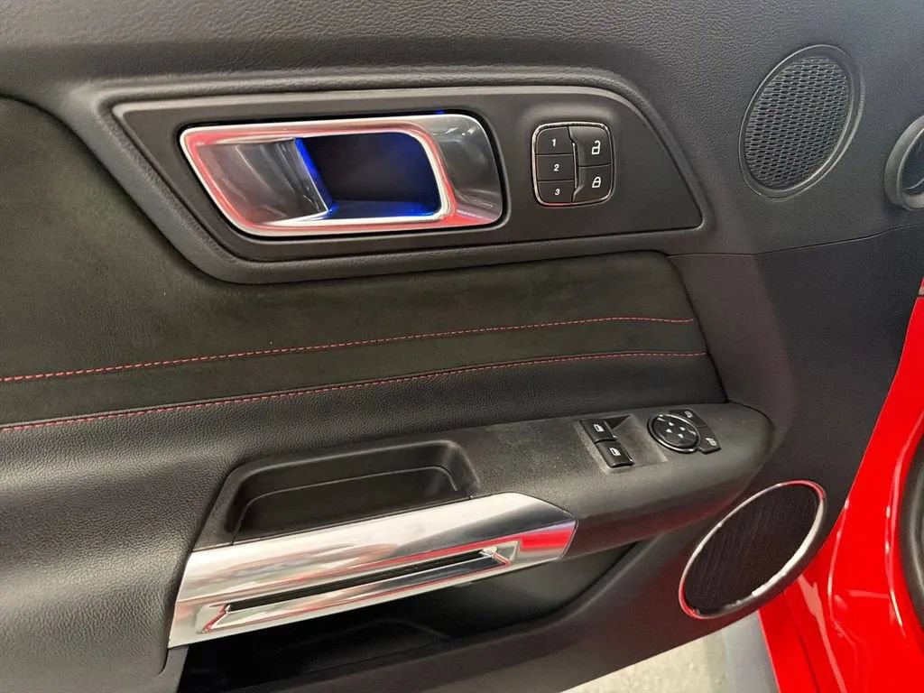 Used 2019 Ford Mustang GT Premium w/ Equipment Group 401A RWD image 12