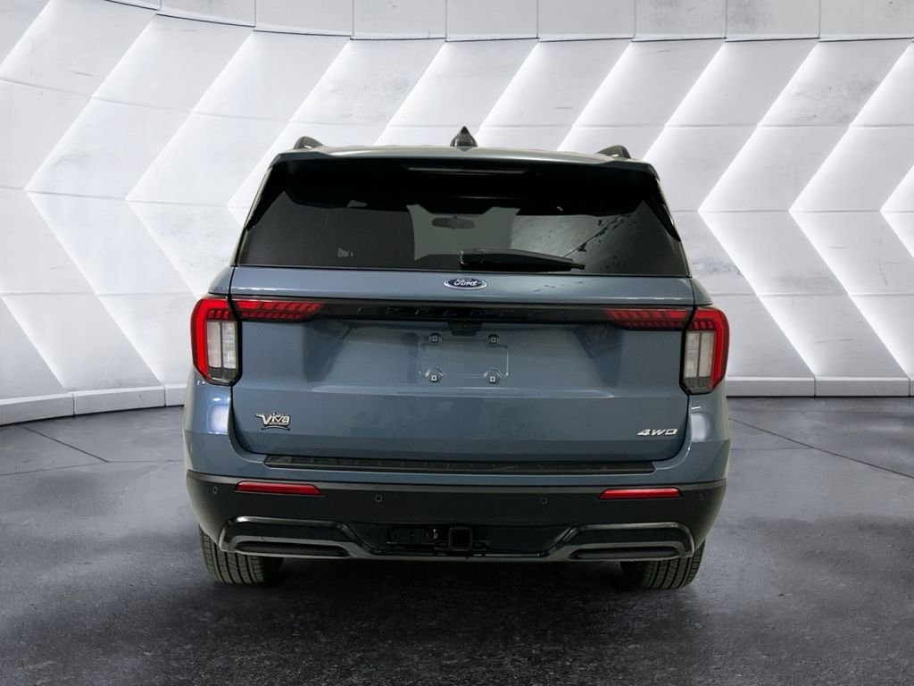 Used 2025 Ford Explorer ST-Line image 5