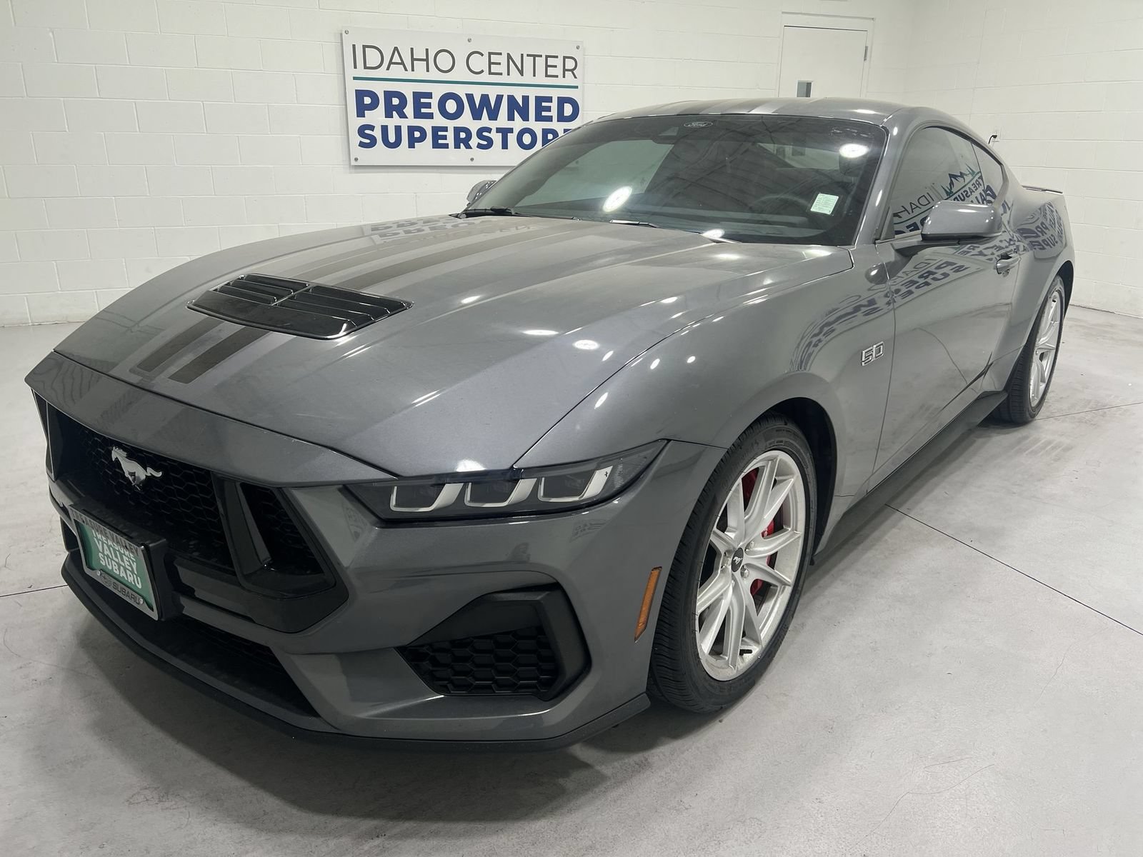 Used 2024 Ford Mustang GT Premium RWD image 4