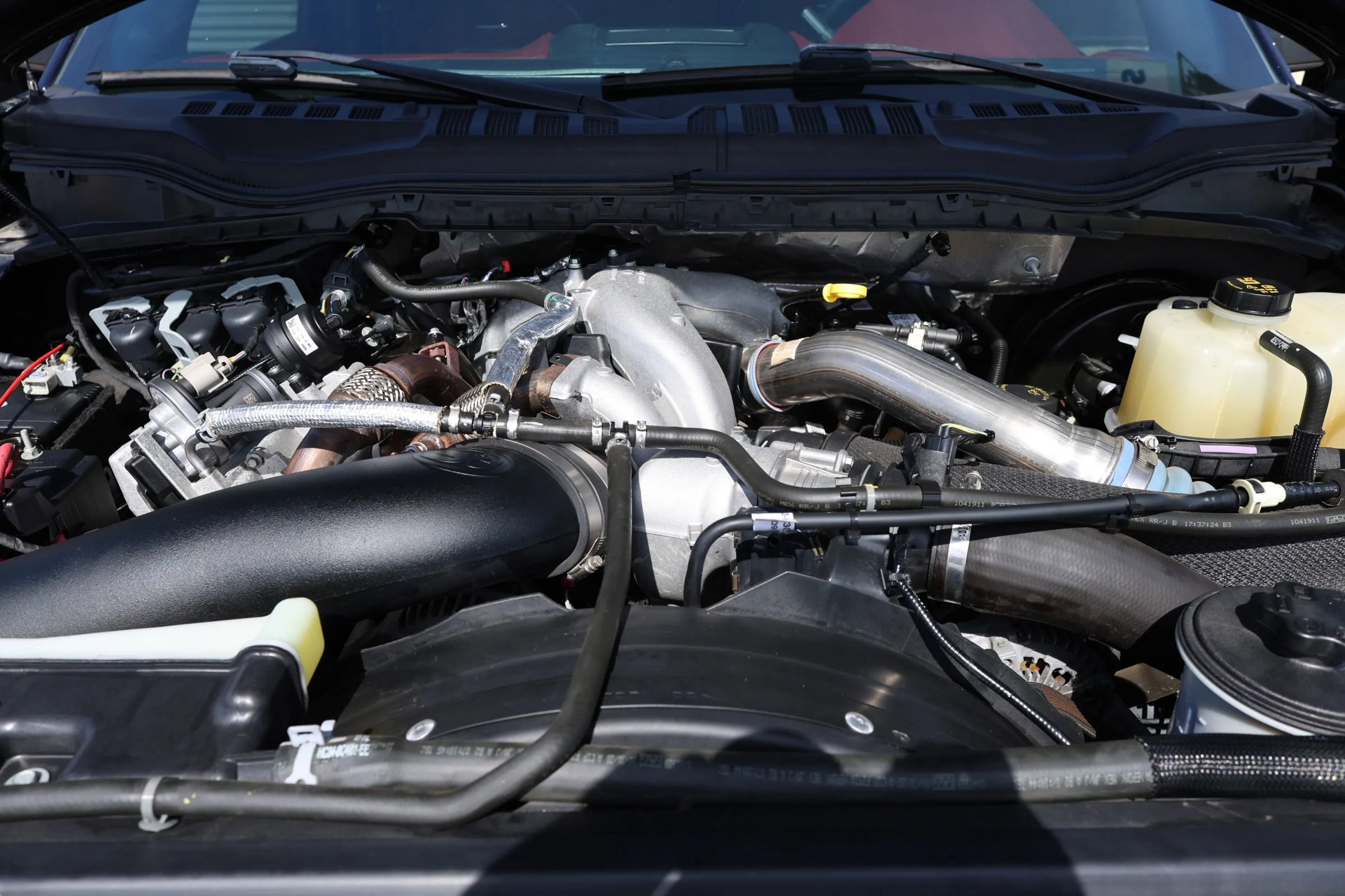 Used 2021 Ford F350 Platinum w/ Tremor Off-Road Package image 49