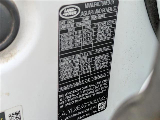 Used 2025 Land Rover Range Rover Velar Dynamic SE image 26