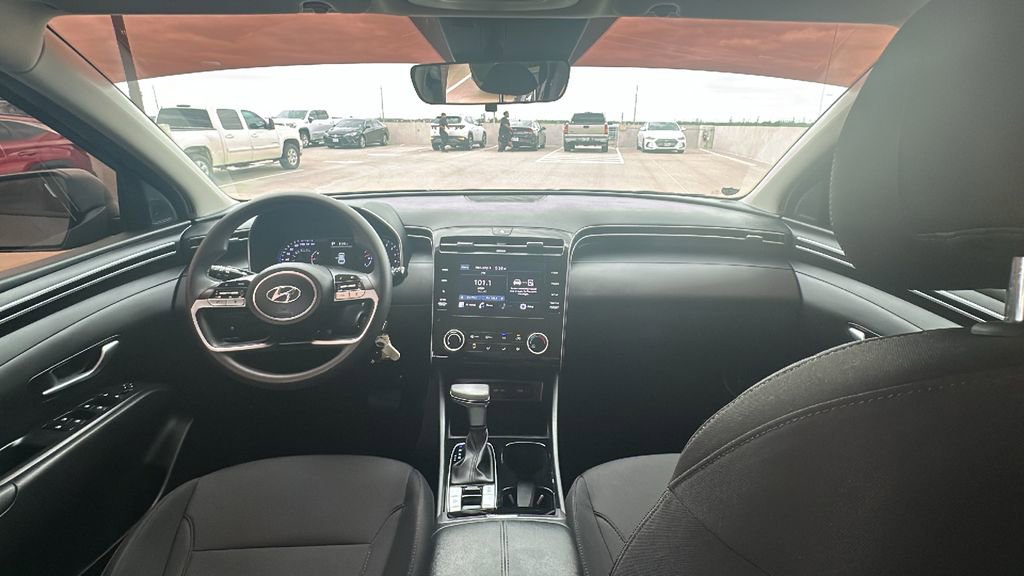 Certified 2024 Hyundai Tucson SE FWD image 21