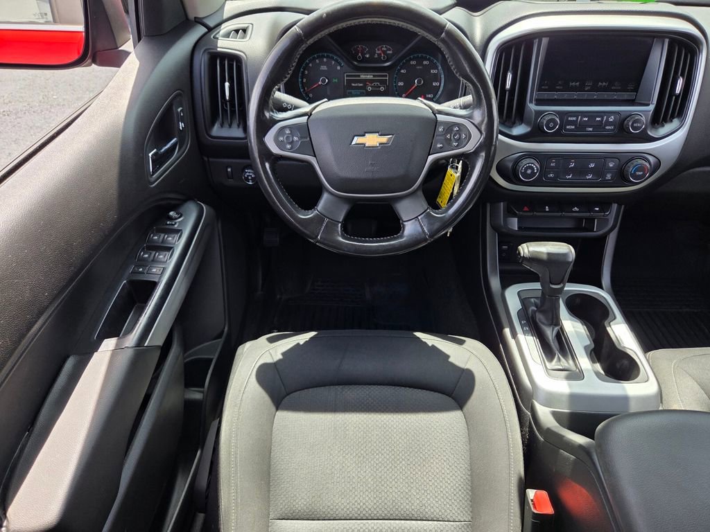 Used 2016 Chevrolet Colorado LT w/ LT Convenience Package RWD image 12