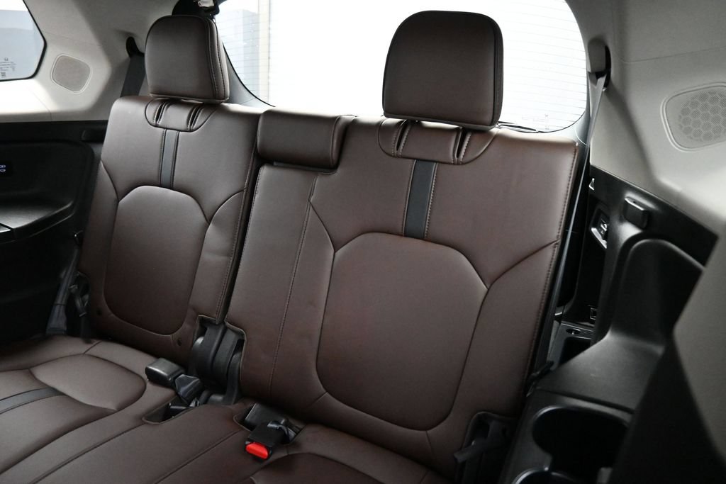 Used 2024 Honda Pilot Elite image 21