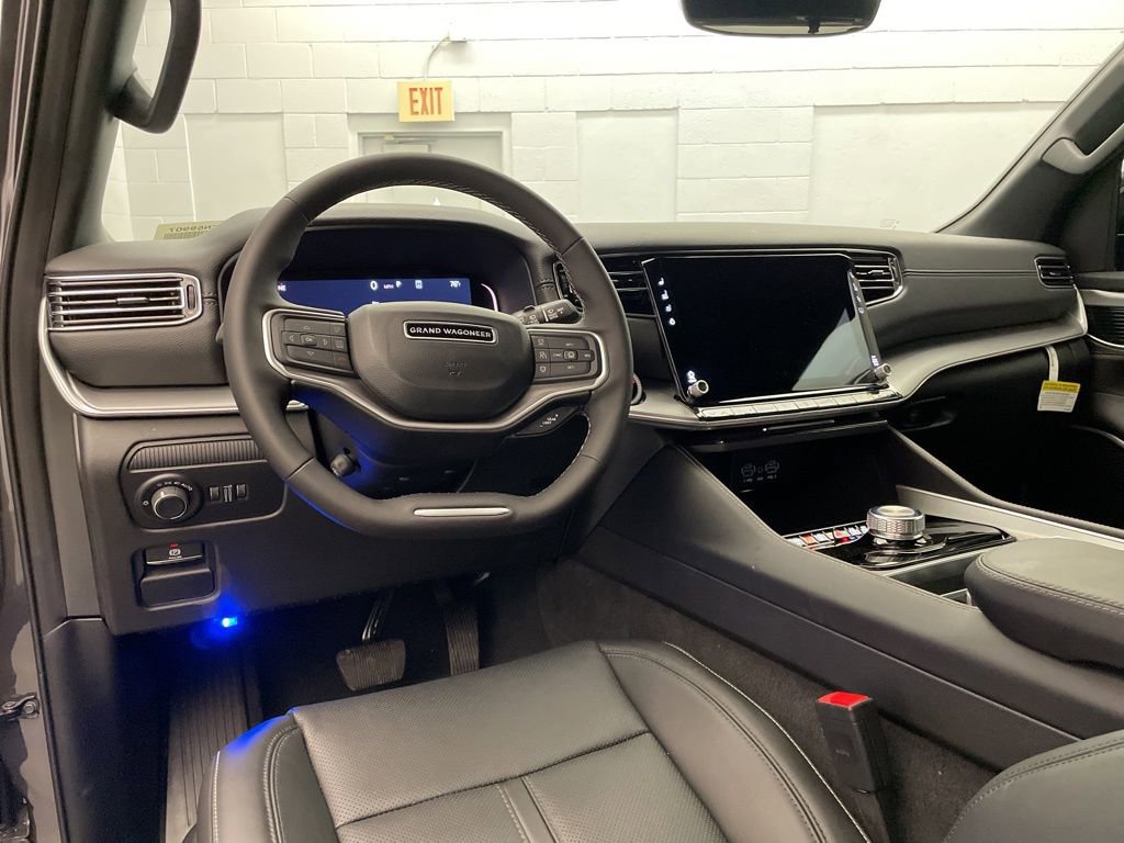 New 2026 Jeep Grand Wagoneer 2WD image 12