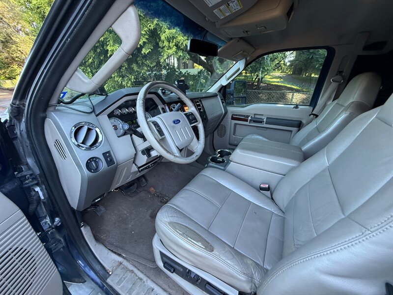 Used 2009 Ford F250 Lariat AWD/4WD image 11