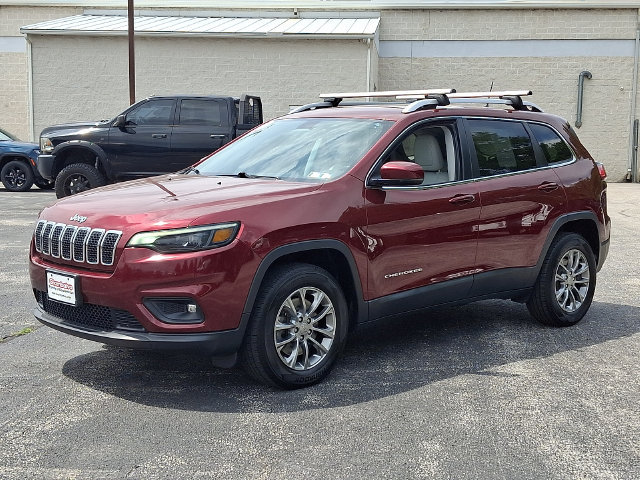 Certified 2020 Jeep Cherokee Latitude Plus w/ Cold Weather Group AWD/4WD image 7