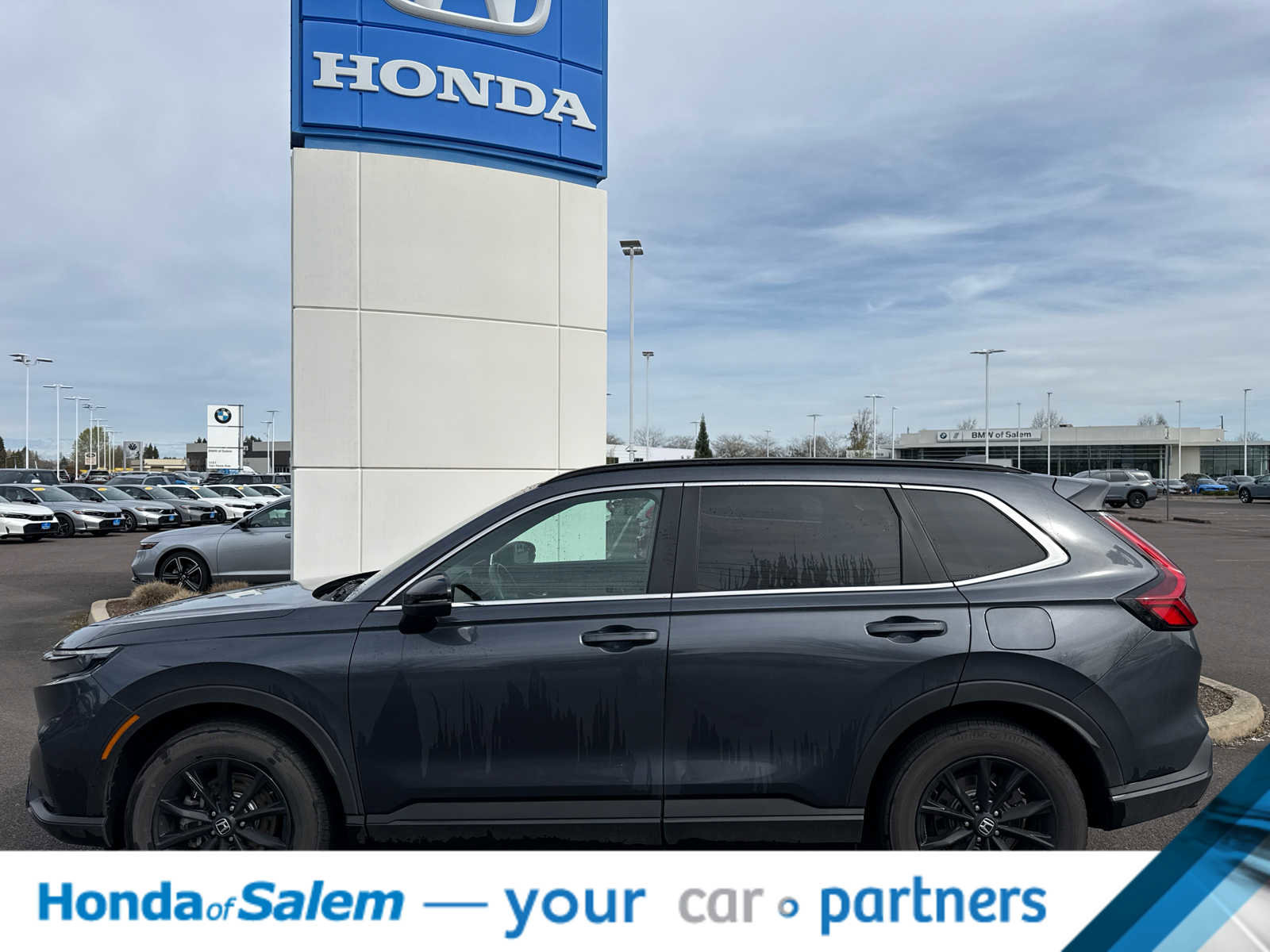 Used 2025 Honda CR-V Sport image 3