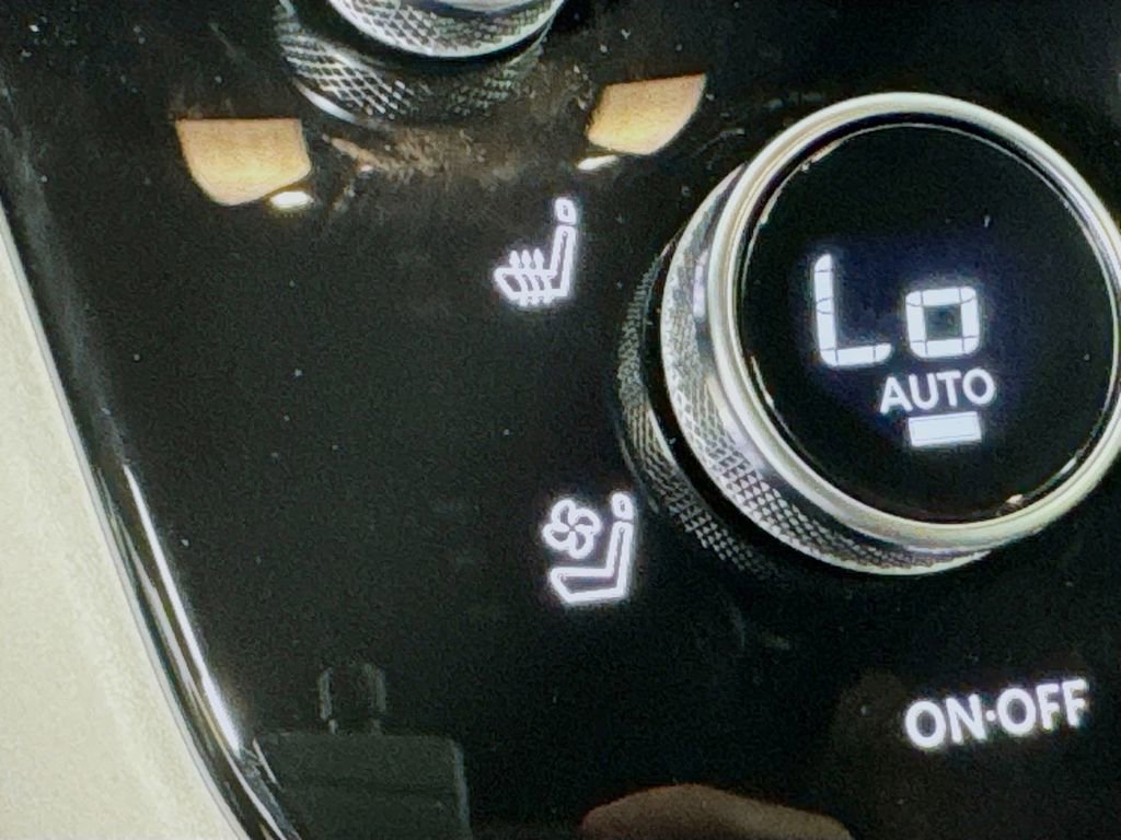 Certified 2026 INFINITI QX60 Autograph w/ Dark Cargo Package image 21