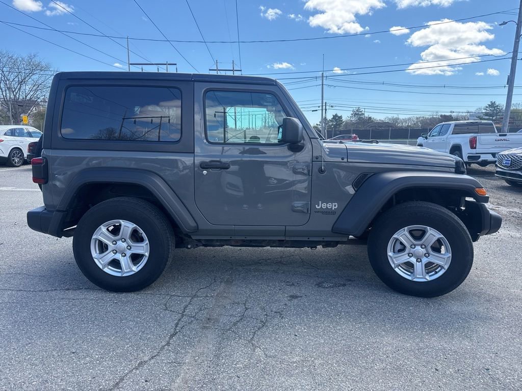 Used 2018 Jeep Wrangler Sport AWD/4WD image 6