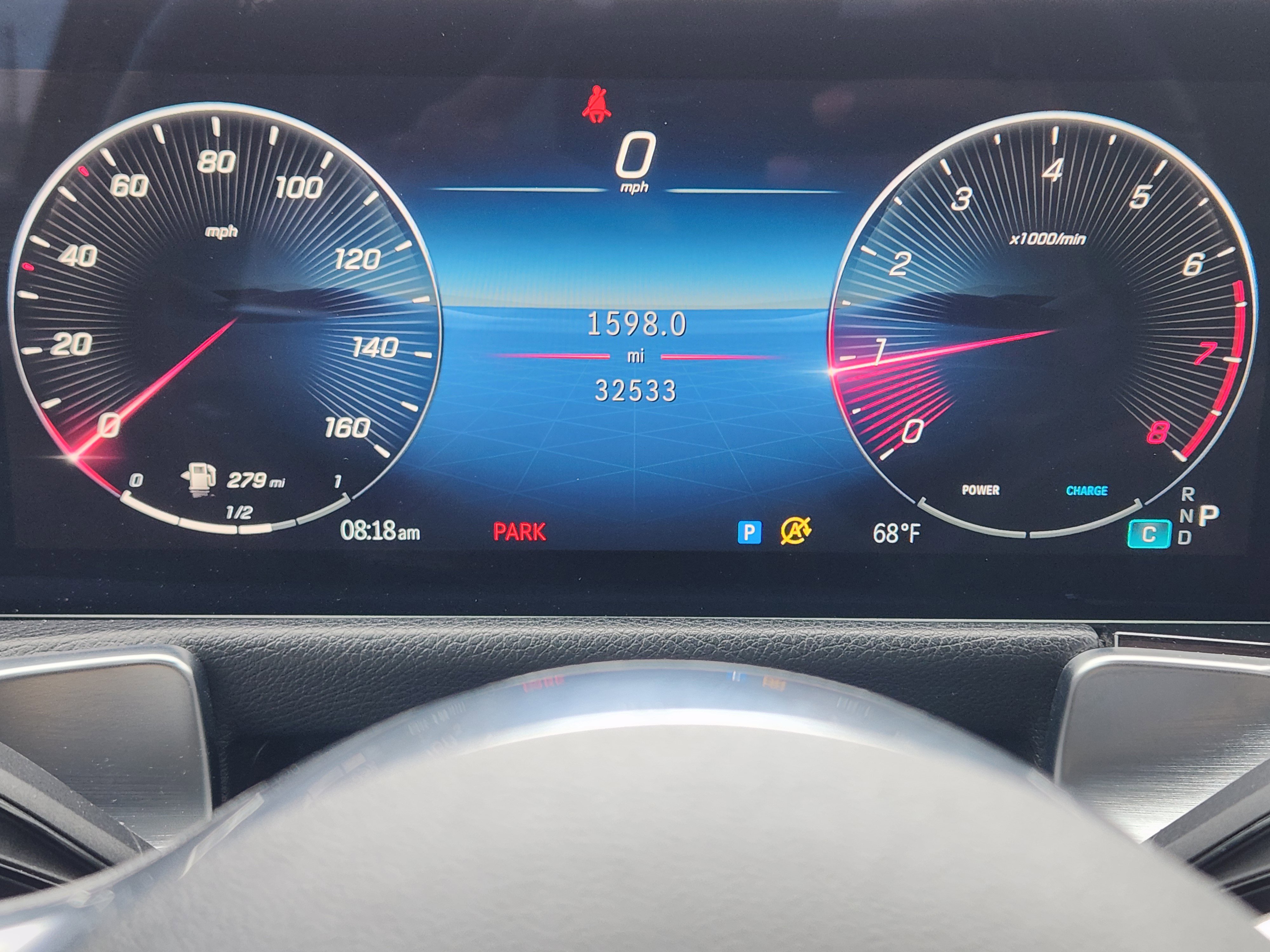 Used 2024 Mercedes-Benz GLB 250 4MATIC image 16