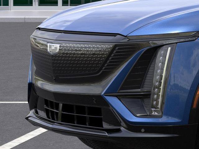 New 2025 Cadillac Lyriq Sport RWD image 13