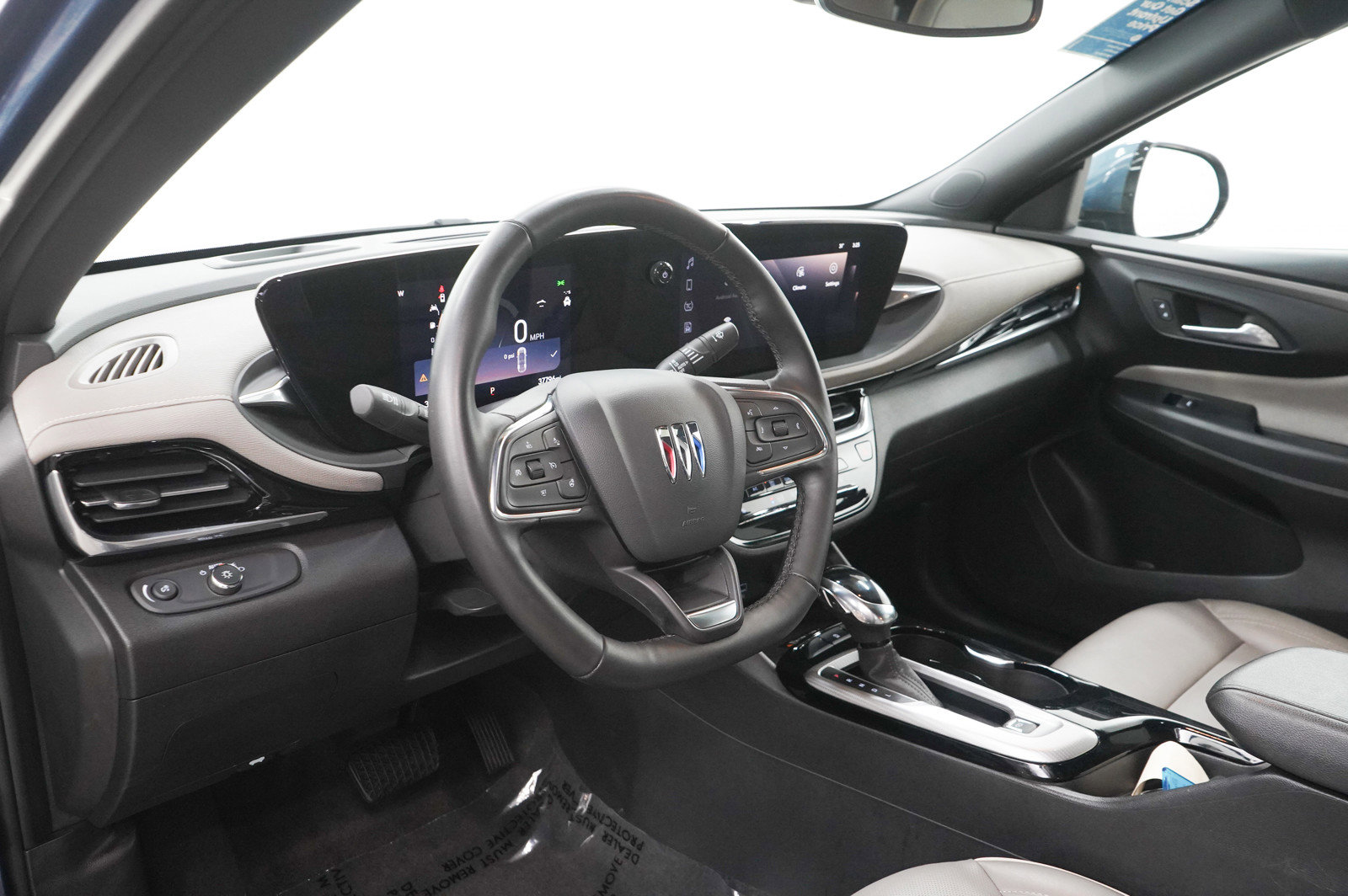 Used 2024 Buick Envista Avenir FWD image 17