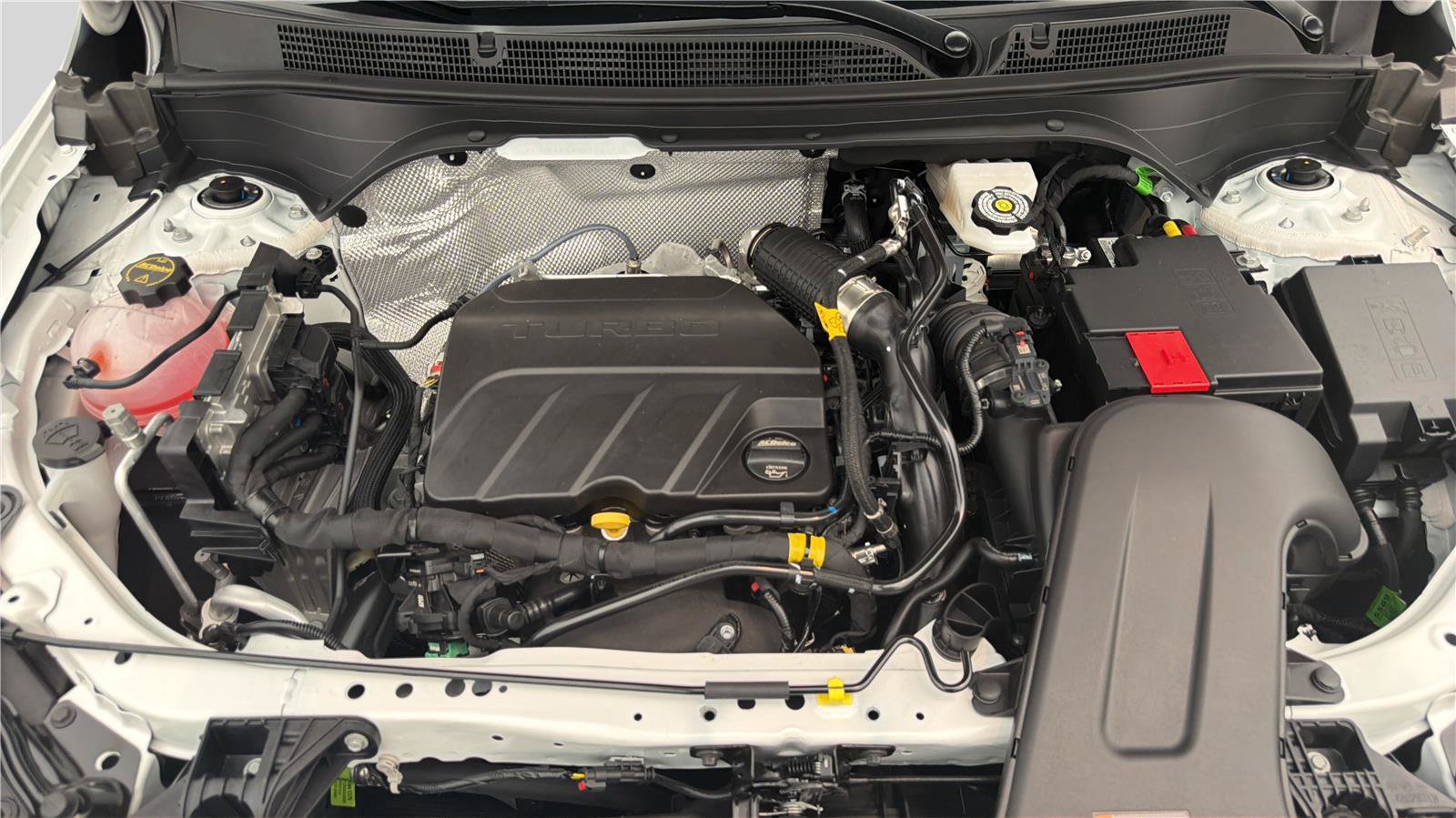 New 2026 Buick Envista Sport Touring w/ Convenience I Package FWD image 25