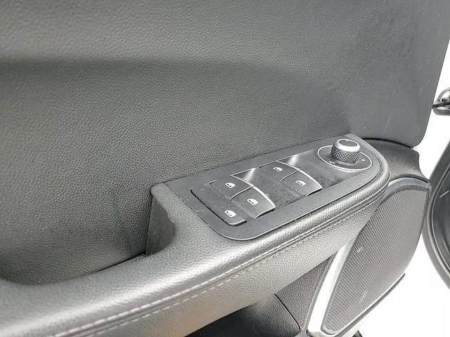 Used 2023 Alfa Romeo Giulia Ti image 16