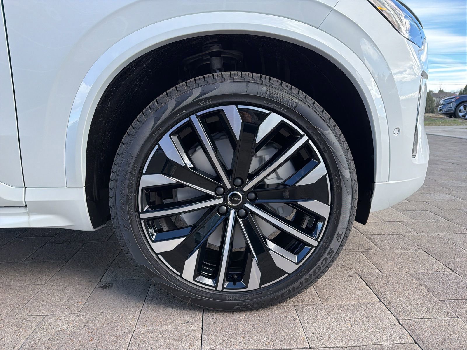 New 2026 Volvo XC90 T8 Ultra w/ Lounge Package image 7