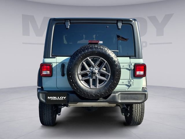 Used 2024 Jeep Wrangler Sport AWD/4WD image 4