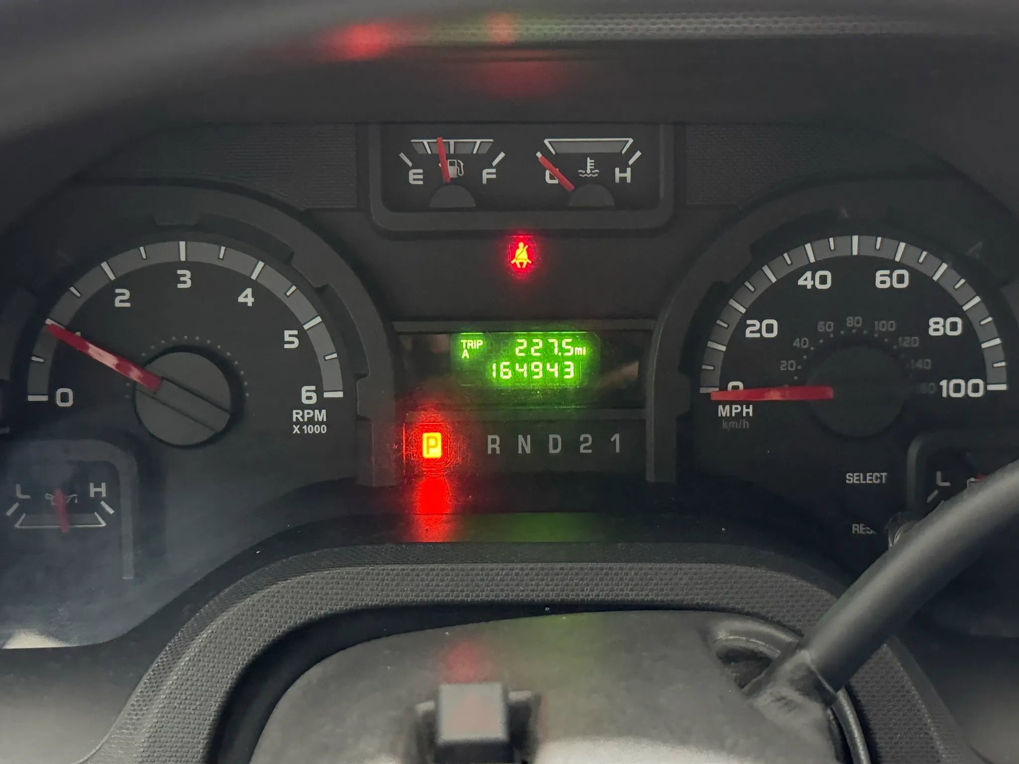 Used 2011 Ford E-150 and Econoline 150 w/ Commercial Cargo Van Pkg RWD image 31