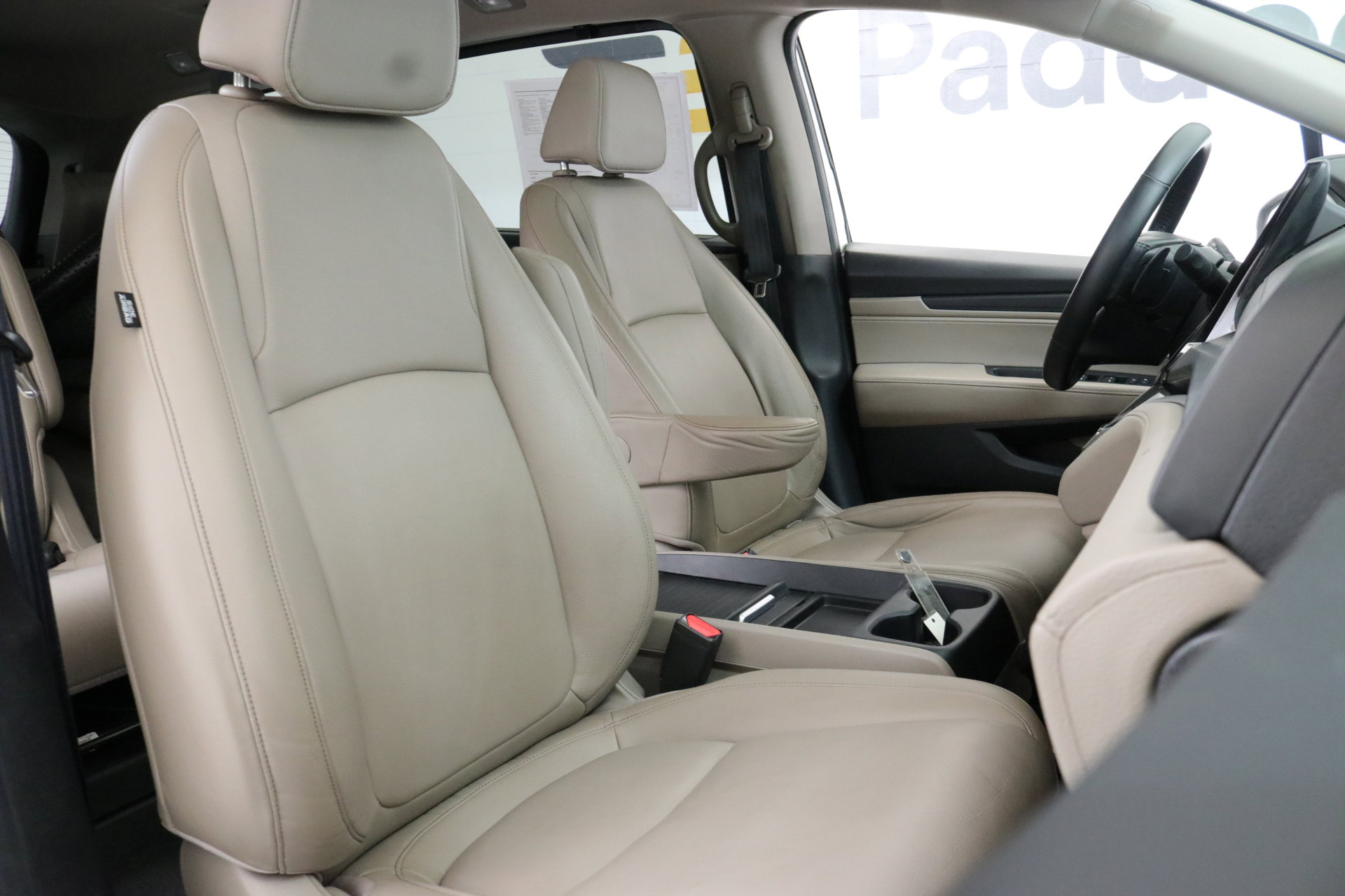 Used 2023 Honda Odyssey EX-L image 28