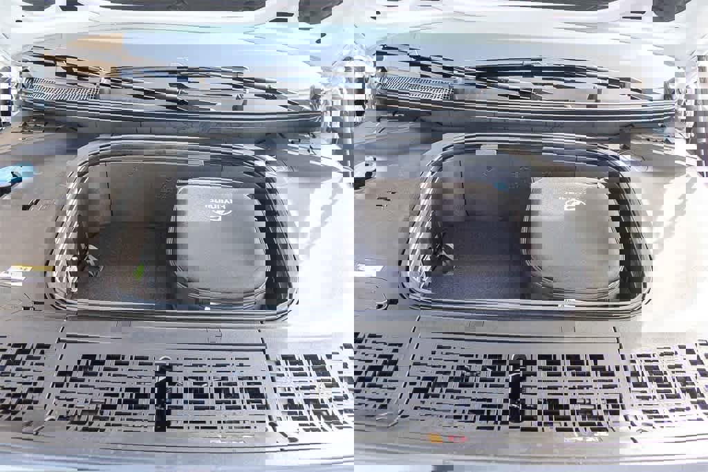 New 2026 Hyundai Ioniq 9 S image 13