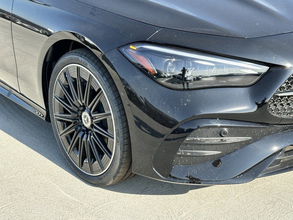 Used 2024 Mercedes-Benz CLE 300 4MATIC Cabriolet image 4