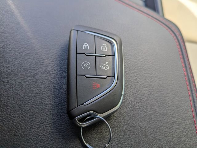 Used 2026 Cadillac CT5 Sport w/ Technology Package image 35