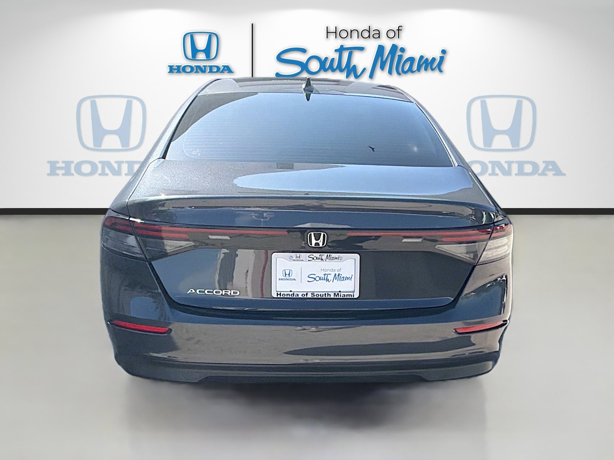 Used 2024 Honda Accord EX image 6