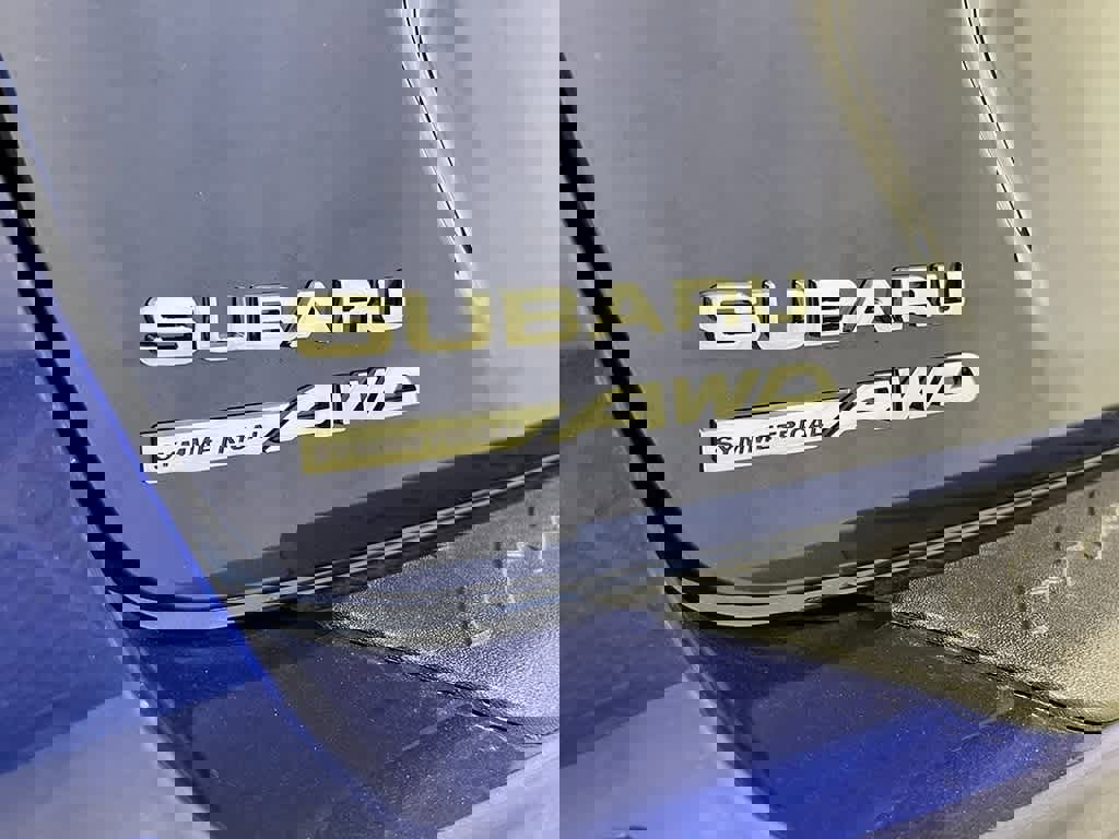 New 2025 Subaru Crosstrek 2.5i Limited image 9