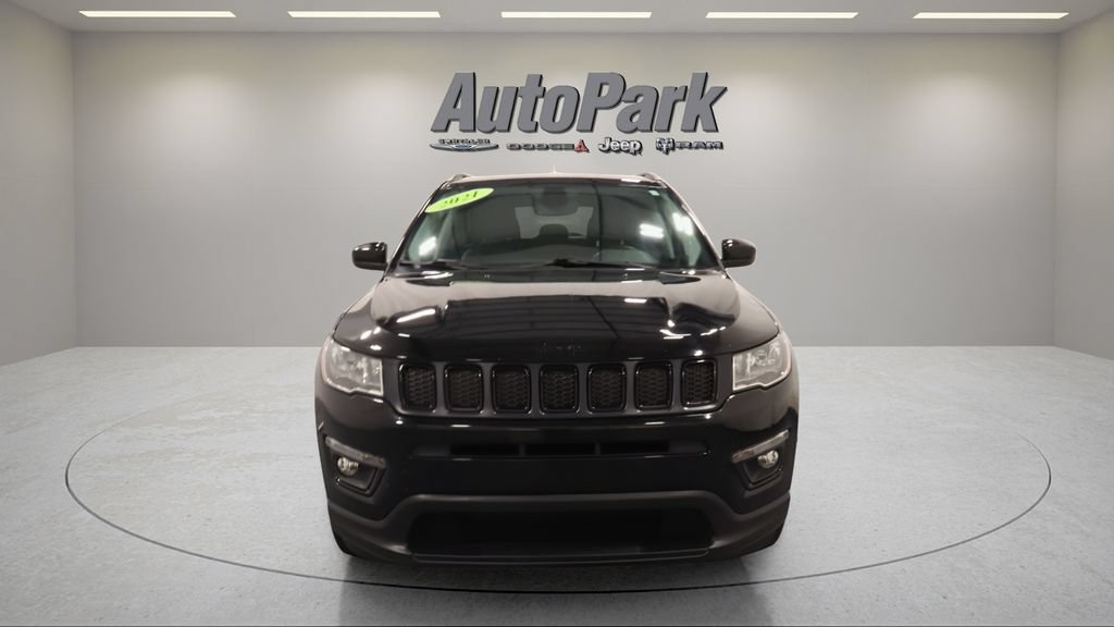 Certified 2021 Jeep Compass Latitude AWD/4WD image 2
