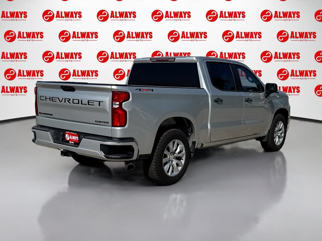 Used 2020 Chevrolet Silverado 1500 Custom w/ Custom Value Package AWD/4WD image 5