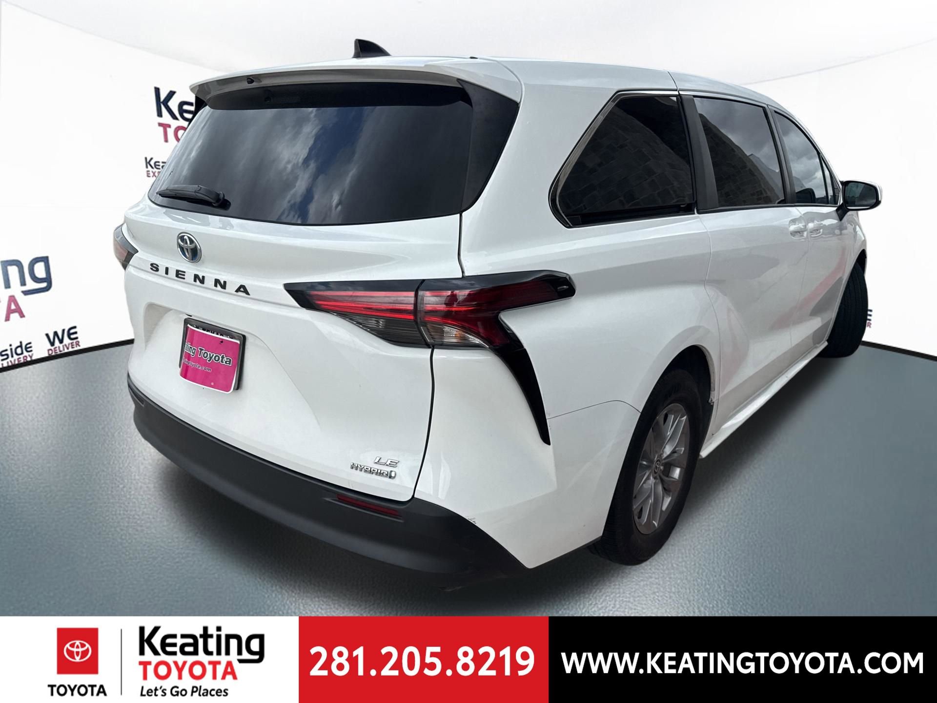 Used 2022 Toyota Sienna LE image 7