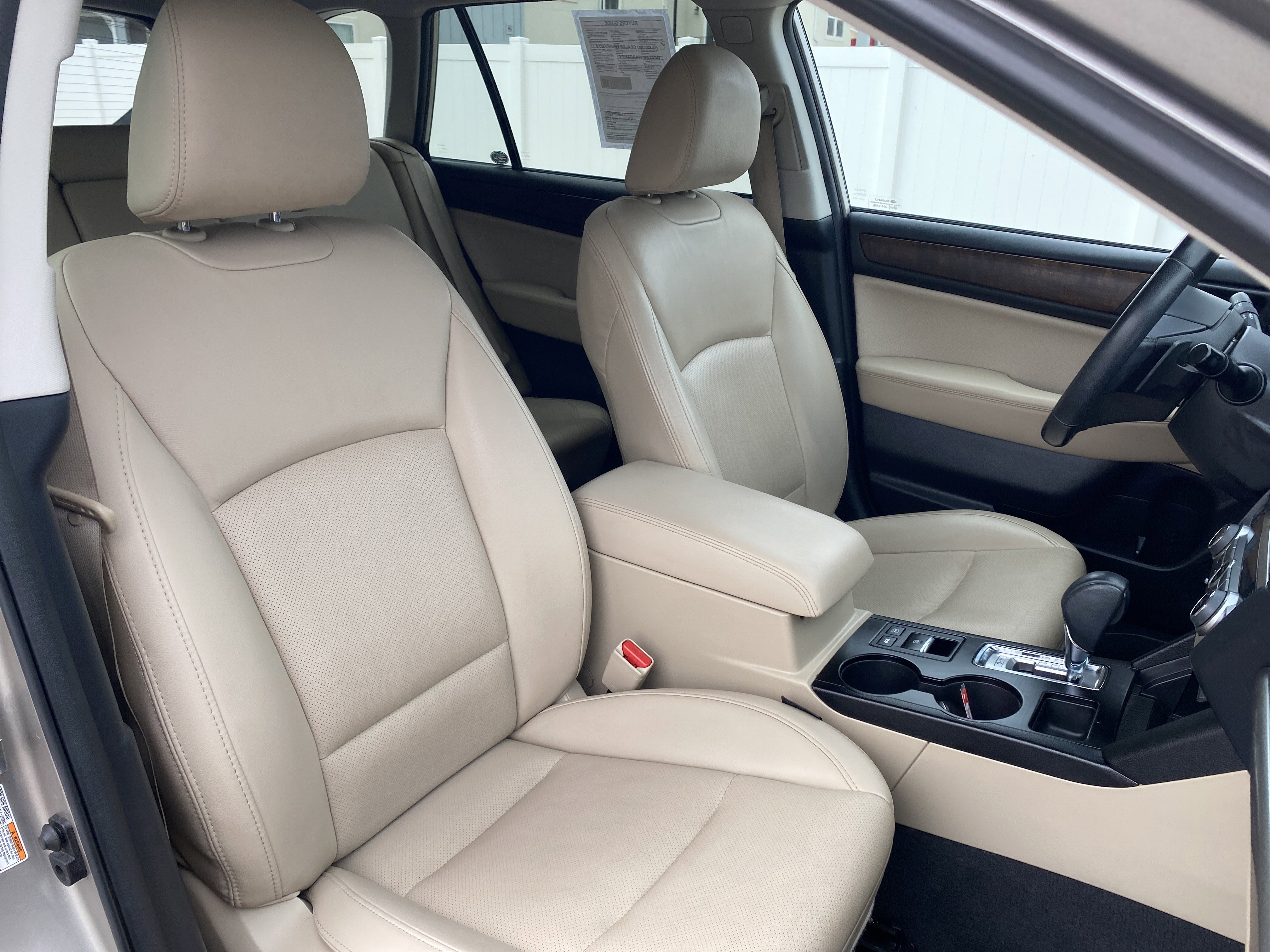 Used 2017 Subaru Outback 2.5i Limited image 21