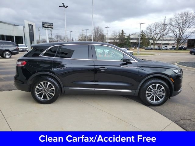 Certified 2023 Lincoln Nautilus FWD image 2