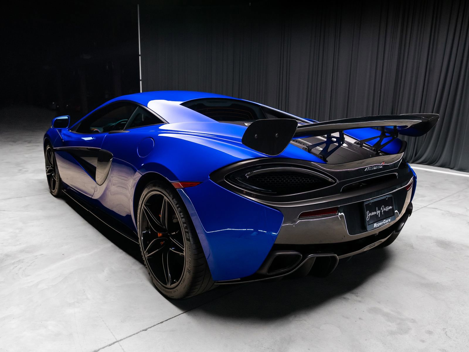 Used 2017 McLaren 570S Coupe image 13
