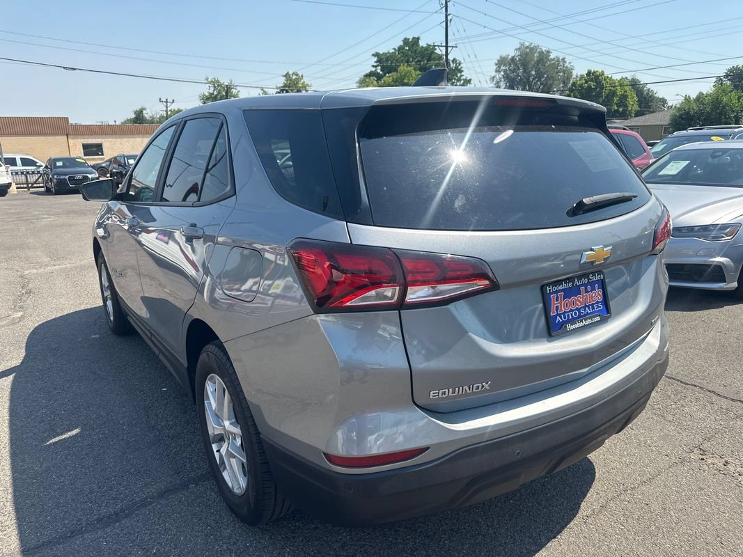 Used 2023 Chevrolet Equinox LS w/ LS Convenience Package AWD/4WD image 14