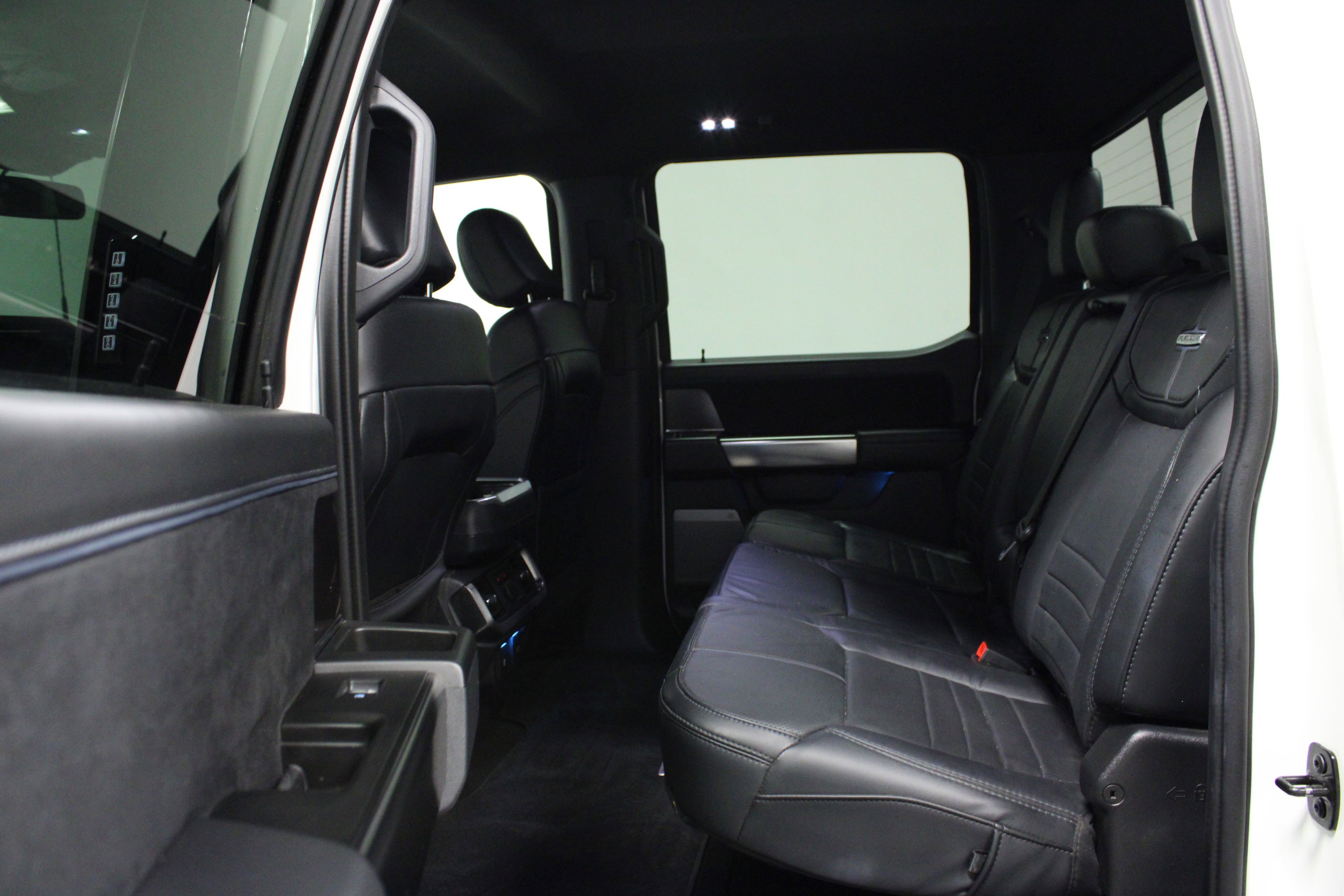 Used 2024 Ford F150 Platinum w/ FX4 Off-Road Package image 13